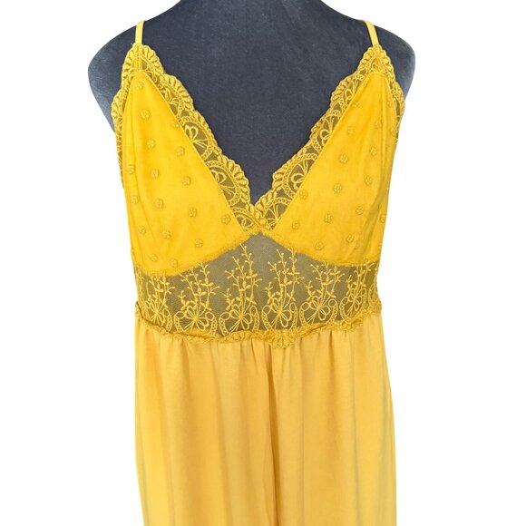 Yellow Lace Overlay Spaghetti Strap Jumpsuit With Tie Back And Sheer Waist Detai - Picture 2 of 8